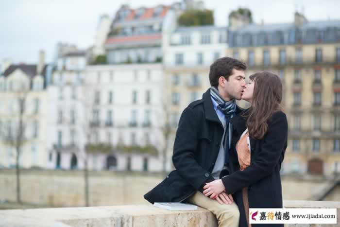 互相背叛婚姻后离婚就能解决问题吗？这对中年夫妻说出了实话_情感