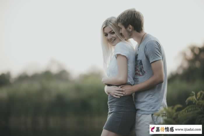 45岁离婚男人的悔悟：女人心凉了就再也捂不热了_情感