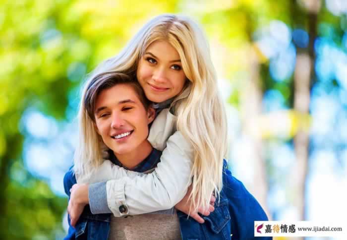 撩女人时如果女人的态度冷漠怎么办？这三个技巧让她主动联系你_情感