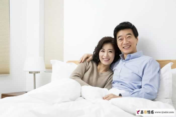 婚姻中男人对婚外的女人,动情却不能在一起这样做才好?_情感