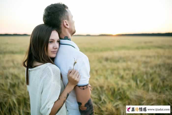 一个不要你钱不要你礼物的女人，她想的是什么？_情感
