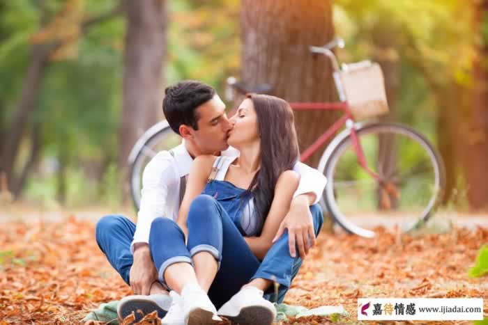 男人出轨回归家庭后，会偷偷联系旧情人吗？听听男人大实话_情感