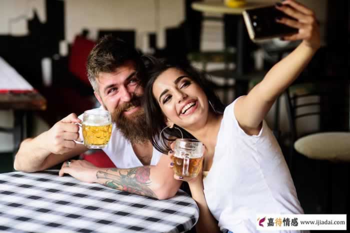 当女人有了婚外的情，也就很难再爱上别人了_情感
