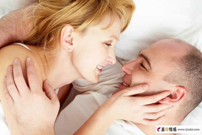 男人到了中年，很想遇到哪种女人？_情感