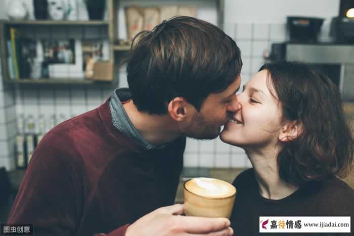 女人对别的男人动心，只会因为几点_情感