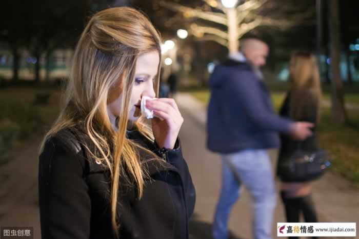女人到中年，一旦有了“婚外之情”，晚上睡觉有几种反常_情感