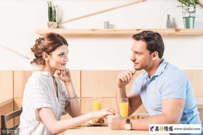 不主动联系你的女人，有这样的表现，就是喜欢你_情感