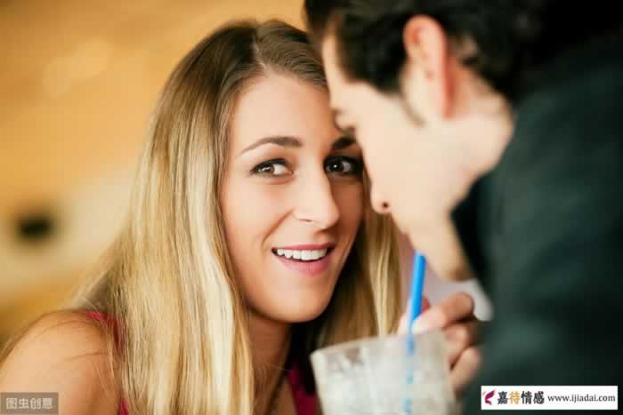 女人爱上别人的时候，不会主动分开，只会让男生先去说_情感