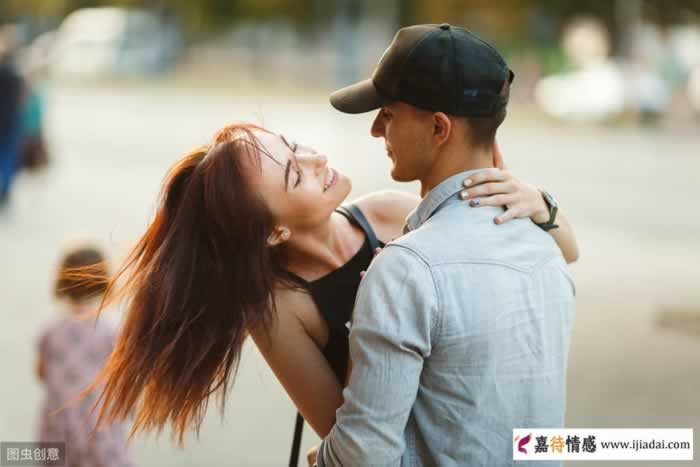 最能打动女人心的情话从来都不是“我爱你”，而是这几句简单承诺_情感