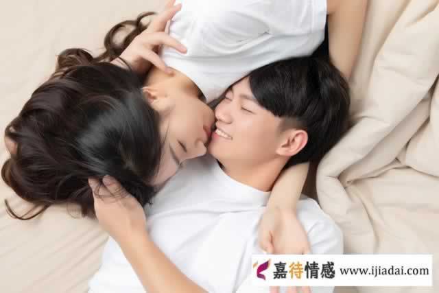 男人在意女方跟前任同居过的深层问题是什么？_情感