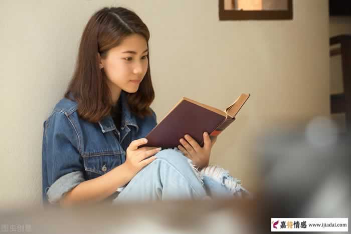 女人要明白：男人不回复你的信息时，做好这三点才“有效”_情感