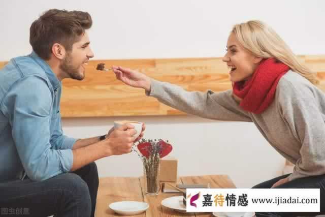 两性交往中，男人对你有这3个表现，说明不是真爱你_情感