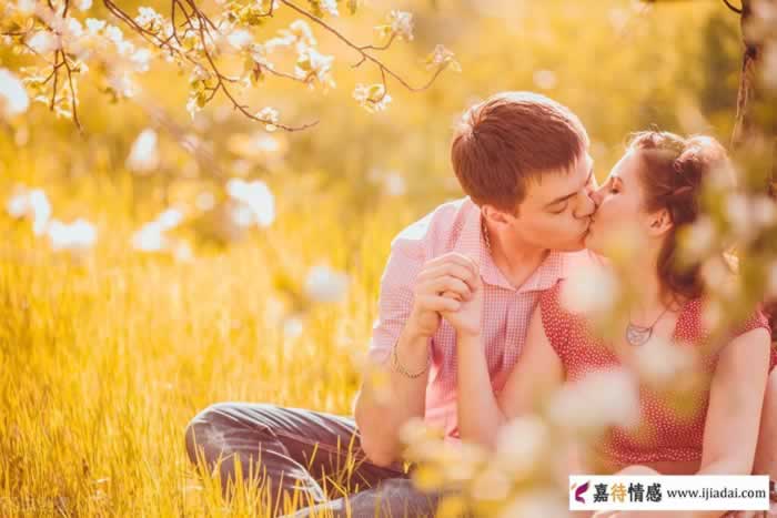 女人若做好这3件事，或能长久留住男人的心_情感