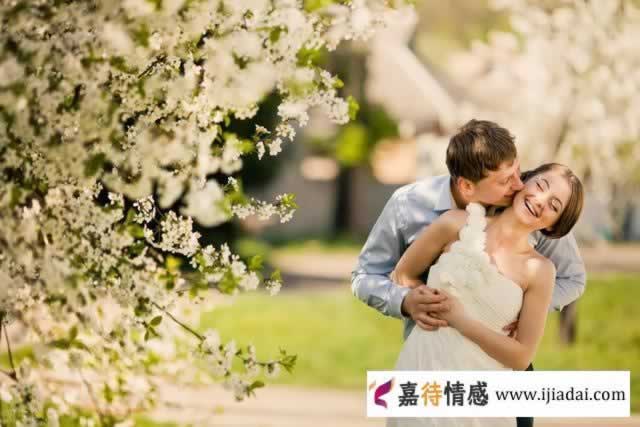 异地分居的夫妻做好这几点，两个人的感情会更好_情感