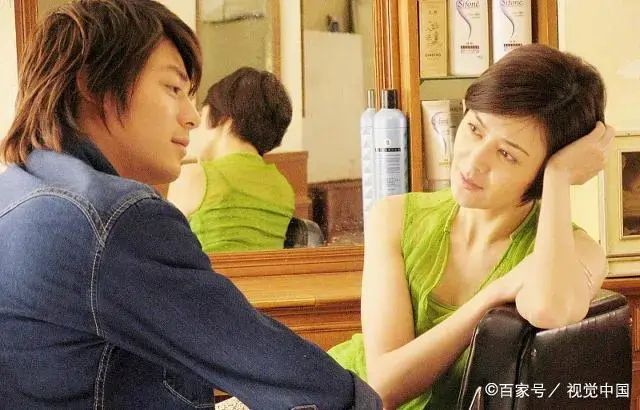 姑娘别犯傻，这样三心二意的男人不值得你执着爱下去_情感