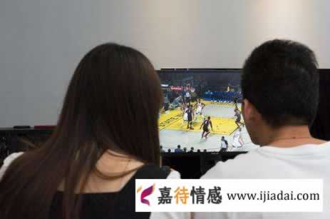 如何拯救游戏成瘾的男友？比生气更有效的方法在这里_情感