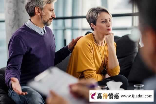 女人对待婚姻出轨蜕变的四个方法_情感