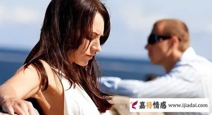 老婆有点出轨的迹象,聪明人5招轻松处理好_情感