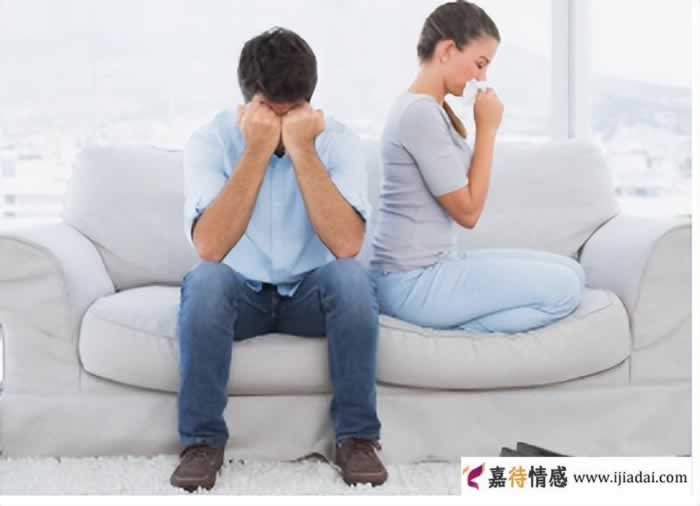 老公爱上小三无法自拔:这招让老公主动离开小三_情感