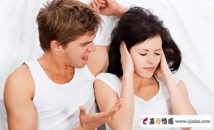 原配离散小三假装对老公温柔行得通吗？_情感