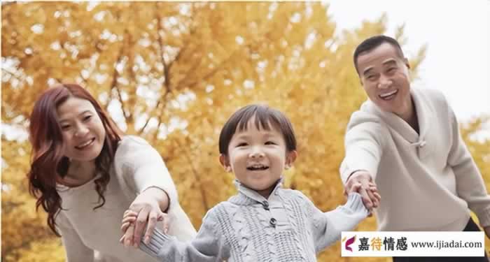 出轨不认错的女人还能要吗？_情感