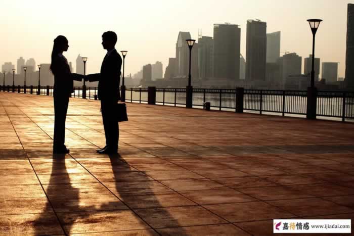 高情商的女人和男人聊天10个小妙招_情感