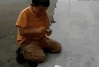 前男友看似放下，我觉得还能挽回，哪些迹象表明他想要你回来_情感