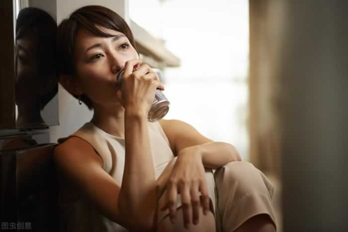 分手后怎么知道前男友的真实想法？试探性联系测试前任态度_情感
