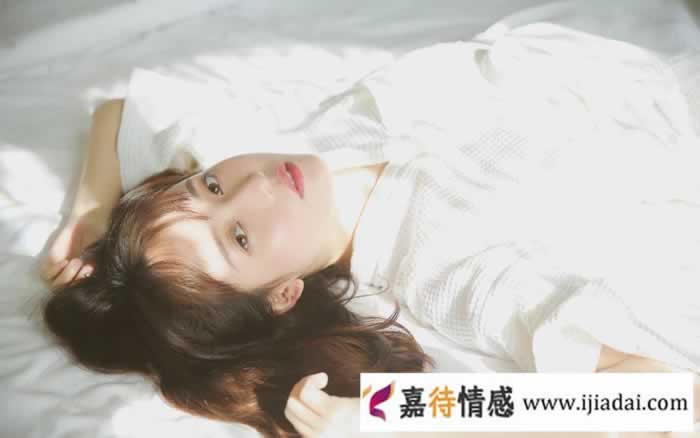 高段位女海王特点 一般男人真不是她的对手_情感