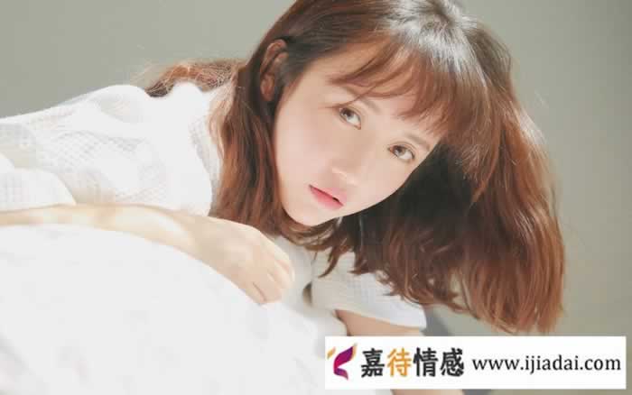 高段位女海王特点 一般男人真不是她的对手_情感