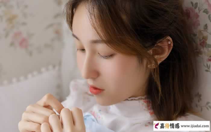 追女生攻略 刚认识聊什么话题比较好？_情感