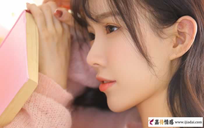 男人恋爱经：追女生最好的方法是什么？_情感