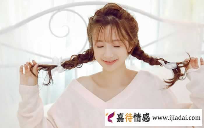 女人对你有意思说话的语气 越喜欢越是嗲_情感