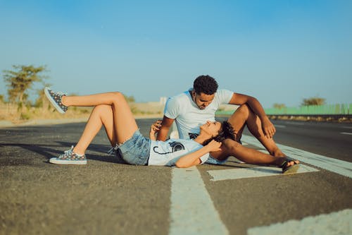 我爱上已婚男，失去了所有，分手了该怎么挽回？