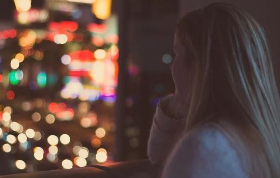 女朋友说我们性格不合，跟我分手了，怎么挽回呢？