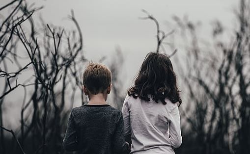 男朋友控制欲强，大男子主义，怎么和他沟通？
