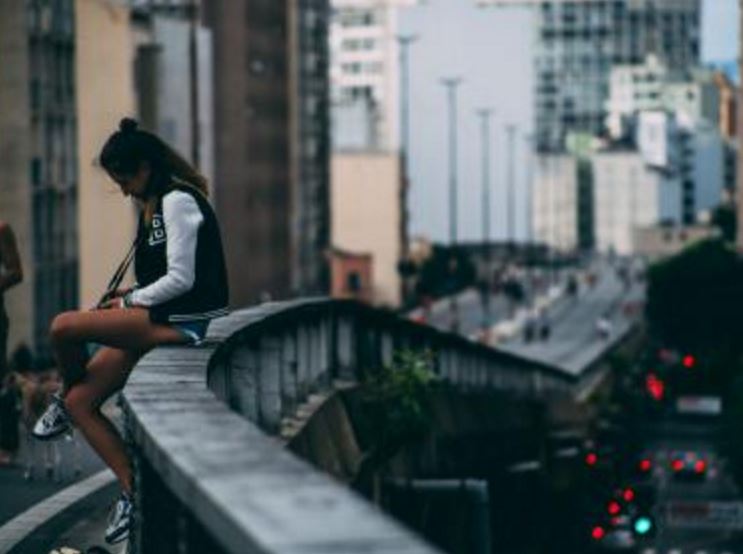 女友说我不心疼她，分手后我该怎么挽回她？