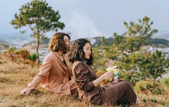 情感咨询：向女生表白被拒，这样的方法极大可能追到手