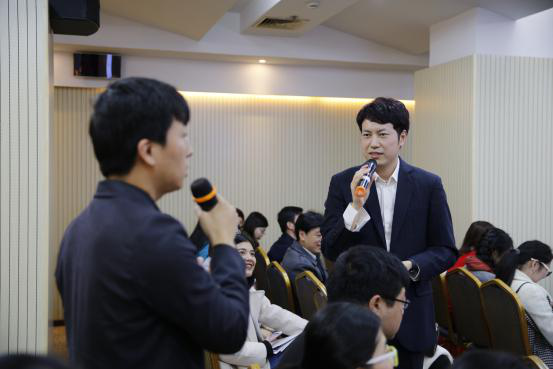 顾家·家和大讲堂巡礼携手情感走进广州