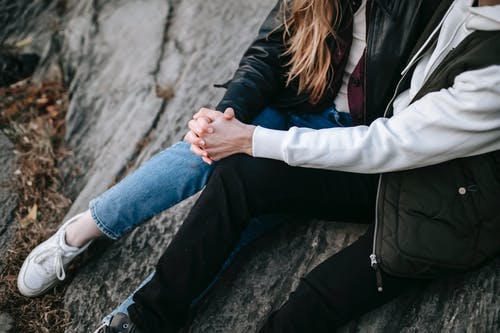 前女友不找我，不再联系我，是不是算了？