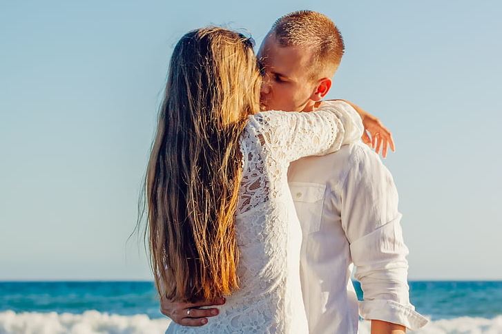 人一旦有了离婚的念头，及时化解问题挽回婚姻的方法