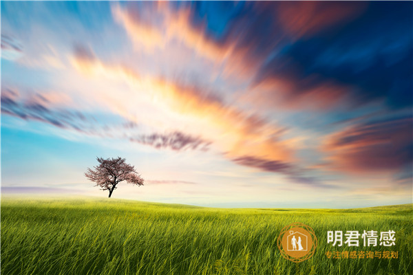 分手后还能挽回的征兆,一般有以下几个表现!